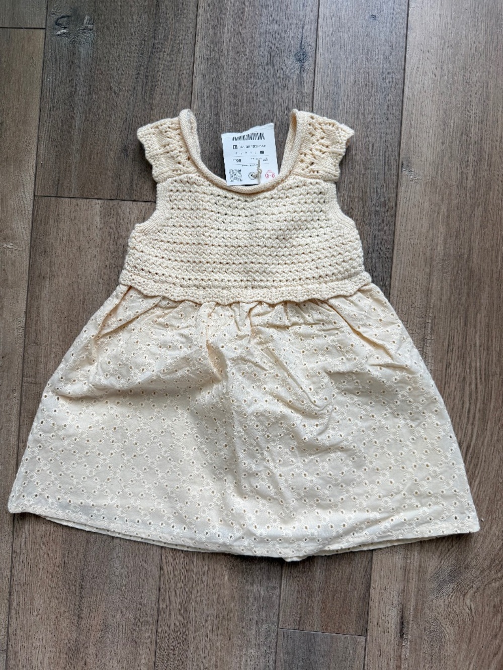 Zara crochet dress